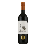 Over deze wijn
The Bean Pinotage verkrijgt zijn kenmerkende koffie/mokka aroma door getoast Frans eikenhout. Daarnaast is er ook duidelijk rijp zwart fruit te herkennen. Een heerlijke en bijzondere wijn die je niet snel vergeet als je hem eenmaal gedronken hebt. (Deze wijn bevat geen echte koffiebonen maar heeft kenmerken van koffie in de smaak en geur.)

Over het wijnhuis Mooiplaas
Mooiplaas Wine Estate and Private Nature Reserve zoals het bedrijf voluit heet, is prachtig gelegen tussen de majestueuze, vruchtbare bergen en twee oceanen in het beroemde wijngebied Stellenbosch. Het totale Estate bestaat uit 250 hectare waarvan ongeveer 100 hectare aan wijngaarden en 60 hectare natuurreservaat. Het bedrijf is al jaren eigendom van de familie Roos.

Mede omdat het natuurreservaat vlak naast de wijngaarden ligt is milieuvriendelijke en duurzame wijnbouw essentieel. Er worden dan ook geen bestrijdingsmiddelen in de wijngaarden gebruikt. Één van de belangrijkste kenmerken is het vele hoogteverschil op het terrein. Dit zorgt voor veel verschillende microklimaten binnen de 100 hectare aan wijngaarden. Dit biedt uiteraard veel mogelijkheden maar vraagt ook veel kennis van wijnmaker Louis Roos.

Een groot aantal traditionele methodes worden gebruikt tijdens het wijnmaakproces. Louis Roos is van mening dat wijnen authentiek moeten zijn en eer doen aan hun herkomst. Wijnen dienen elegant, in balans en gestructureerd te zijn. Kortom: plezier toevoegen aan het leven !

Land van herkomst: Zuid-Afrika
Druiven: Pinotage
Serveertemperatuur: 16 - 18 °C
Houtlagering: 1 tot 5 maanden
Gerechten: Kruidige vleesgerechten zoals stoofschotels. Als afsluiter na het dessert.
Wijnhuis: Mooiplaas
Appellation: Western Cape
Alcohol: 14.5
Smaak: Droog
Subgroep: Rode wijn

<strong>€8,95</strong>
